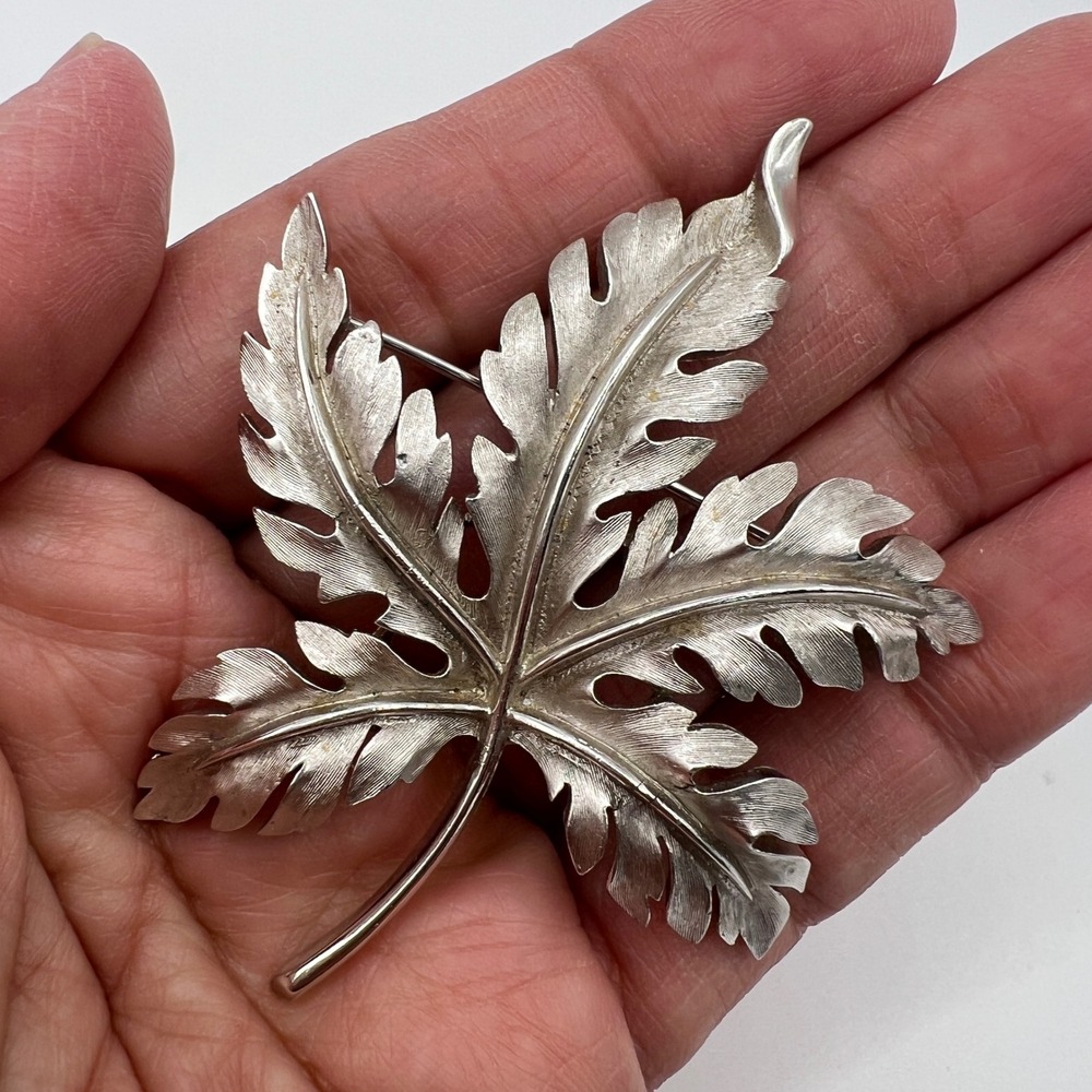 Vintage Trifari Silver Tone Maple Leaf Brooch Textured Brushed Metal Pin Signed
